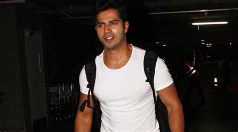 Varun Dhawan To Sport A Chiseled Body In ‘dishoom’ Bollywood News