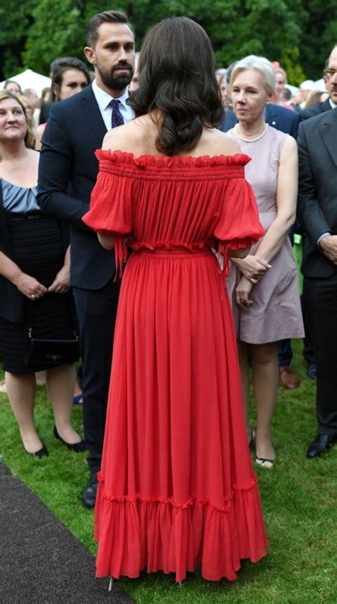 kate middleton celebrates mum s birthday in red recycled dress