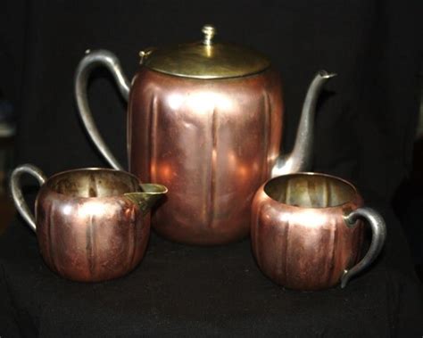 vintage silver plated  copper tea set  willodellantiques