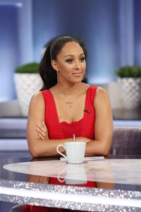 Tamera Mowry Housley’s Crazy Dream About A Woman Watch