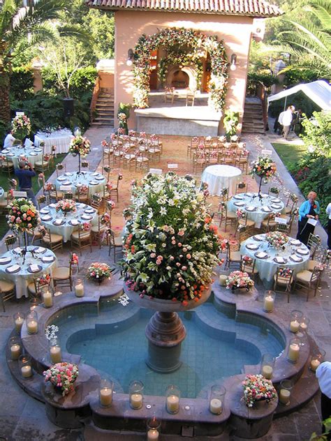 How To Arrange A Pool Wedding Weddingelation