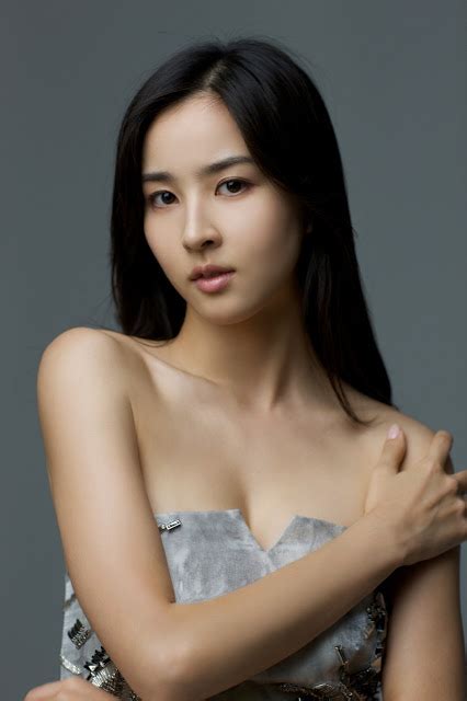 korean hot girls beautiful pictures from han hye jin
