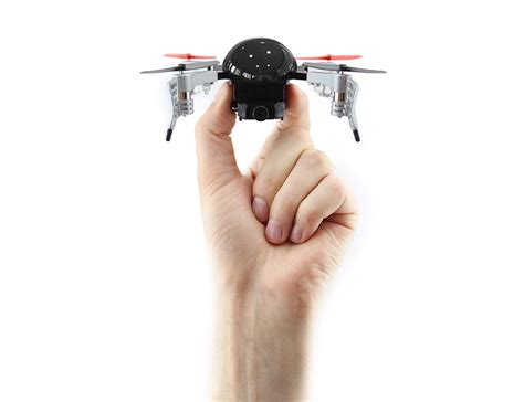 micro drone  flight   palm   hand gadget flow