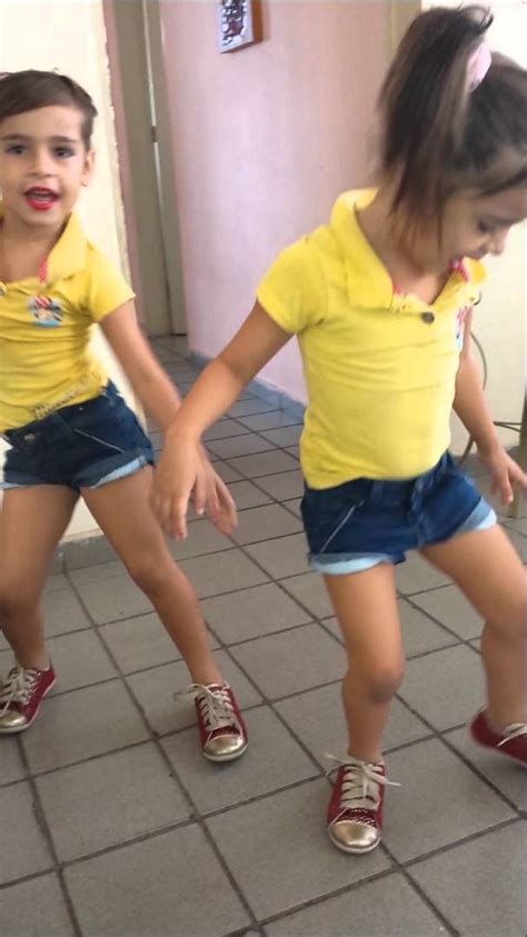 17 best images about menina dancando on pinterest cunha waka waka and minis
