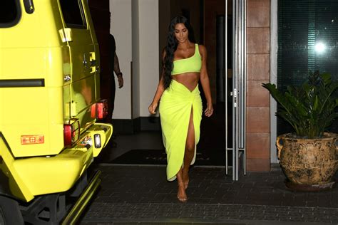 Kim Kardashian Upskirt In Miami Hot Celebs Home