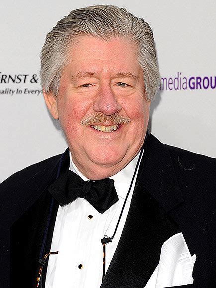 Gilmore Girls Star Edward Herrmann Dies At 71