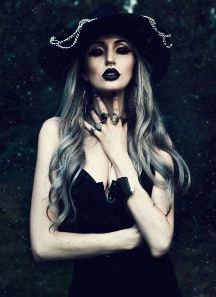 Pin By Greywolf On Goth Queens Dark Beauty Gothic Girls Gothic Beauty