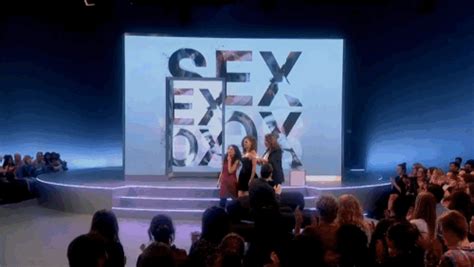 sex box the tv show where people have sex in a box is back and oh my fucking god