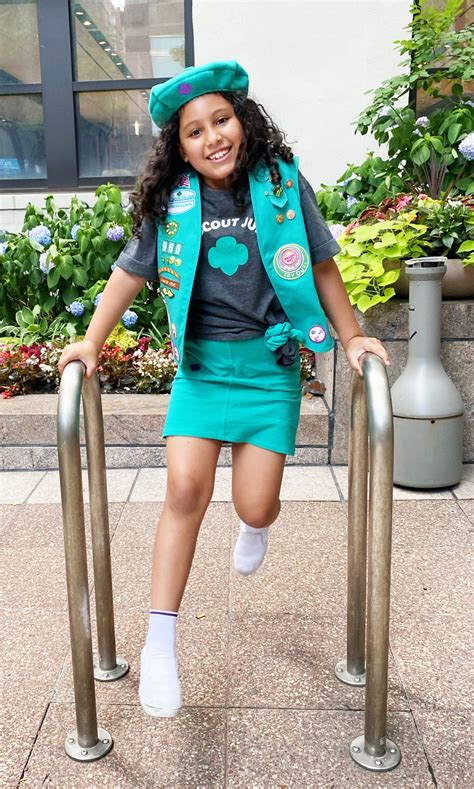 girl scouts announces  sustainable  inspired official apparel
