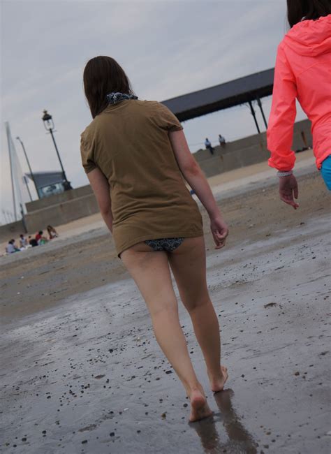 tshirt beach butt teen