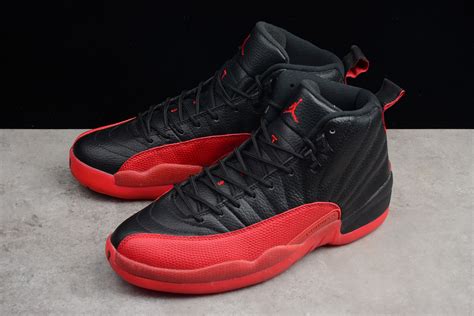 air jordan  retro flu game blackvarsity red