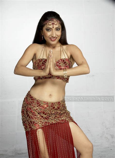 Hot Actress Gallery South Indian Actress Pooja Bharathi