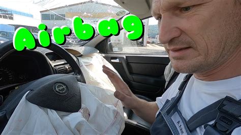 airbag  passiert wenn es kracht und wie funktioniert ein airbag