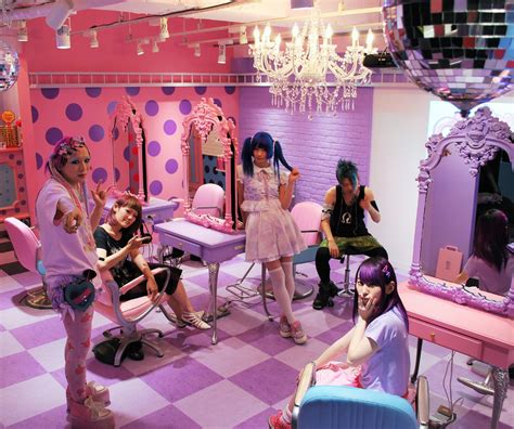 Pink Salon Japanese