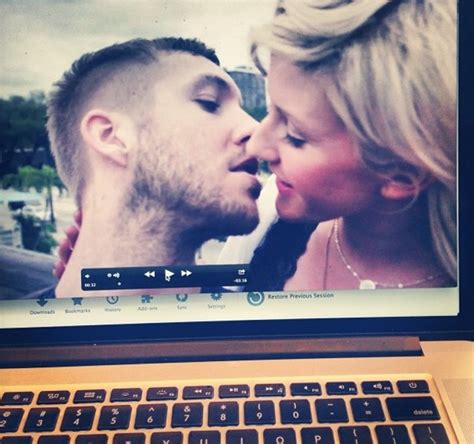 Calvin Harris Ellie Goulding Kiss In I Need Your Love