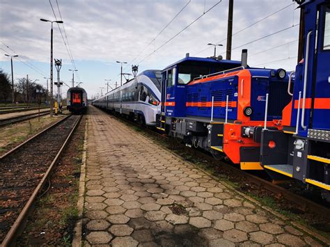 pkp intercity receives   light diesel shunting locomotives