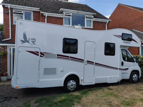 motorhome  hire  studley   seal  camplify