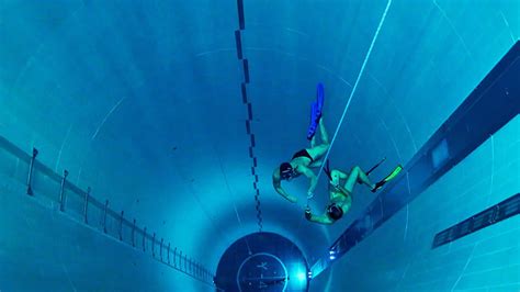 deepest scuba dive tips tricks  world records