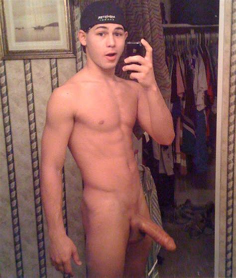 naked guy selfie a naked guy