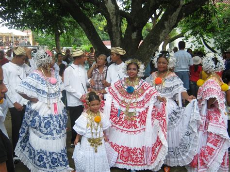 panamanians  local traditional folkloric costumes  wonders fashion costumes