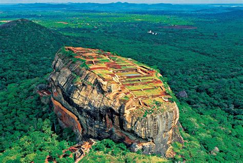 sri lanka adventure travel   women adventurewomen