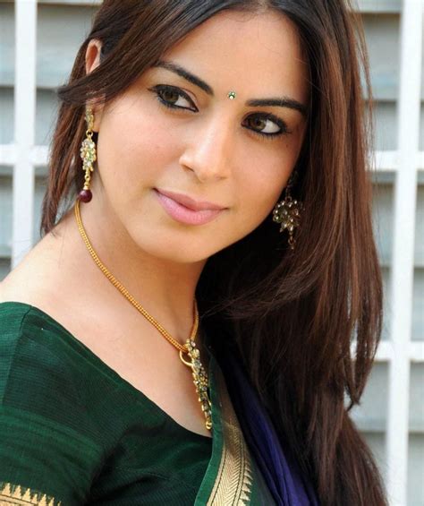 tv serial bollywood actress shraddha arya latest images