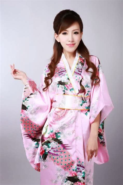 Pakaian Tradisional Jepang Yukata Dan Kimono Kilas Dunia