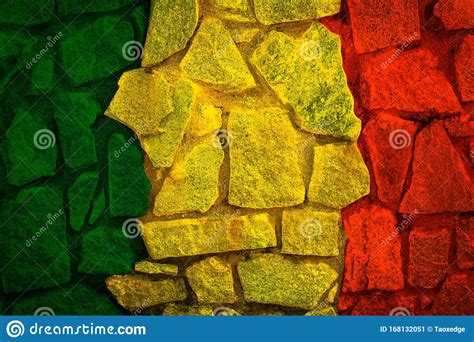 groen geel rood op steensteensteentextuur reggageachtergrond stock afbeelding image  grunge