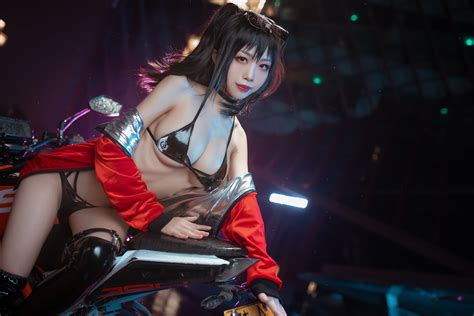 azur lane race queen taihou cosplay by aqua a true goddess