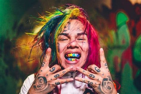 tekashi 6ix9ine arrested by federal agents on racketeering charges