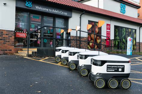 robots roll   yorkshire   op extends  autonomous food