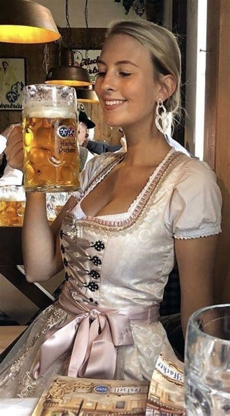 Pin By Marco Albertazzi On Beauties Mix I ️ Oktoberfest Woman German