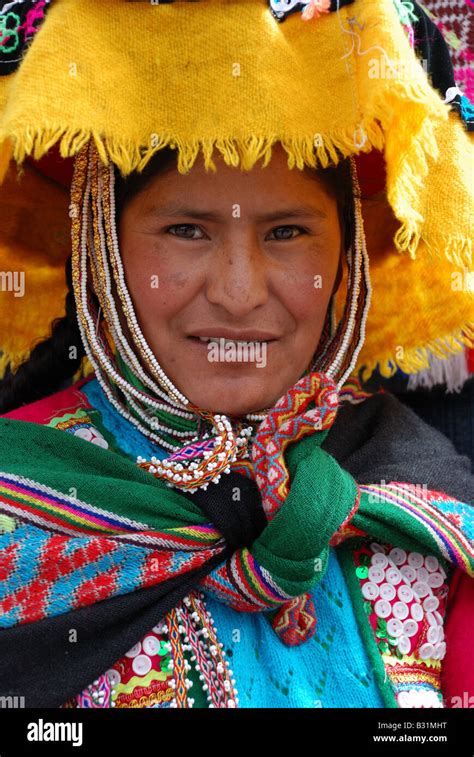 peru indigenous peruvian woman  cuzco festival stock photo alamy