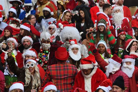 Santacon 2019 Comes To Times Square Eater Ny