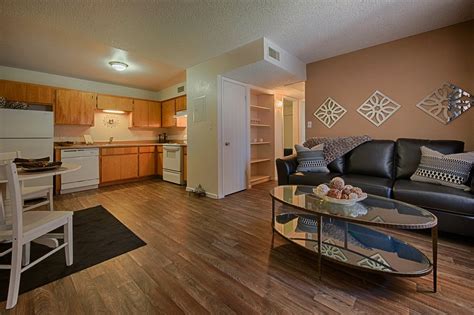 regency square apartments updated april     reviews   avenue  yuma