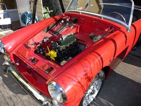 mg midget mk1 1961 getting the engine in place