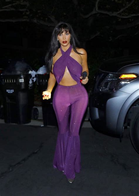 kim kardashian flashes her huge booty for halloween scandal planet