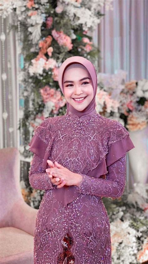 Ide Kebaya Pesta Pernikahan Ria Ricis Kebaya Indonesia Model Kebaya