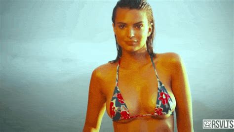 sexy emily ratajkowski find and share on giphy