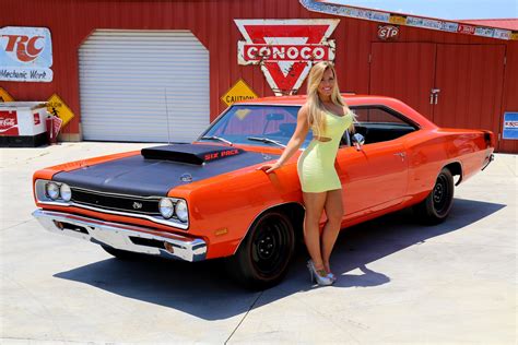 dodge super bee classic cars muscle cars  sale  knoxville tn
