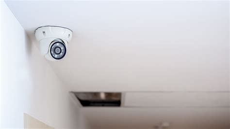 consumentenbond waarschuwt voor onveilige ip cameras opgelicht avrotros programma