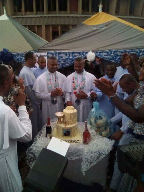 photos another identical twin brothers ordained catholic priests in
