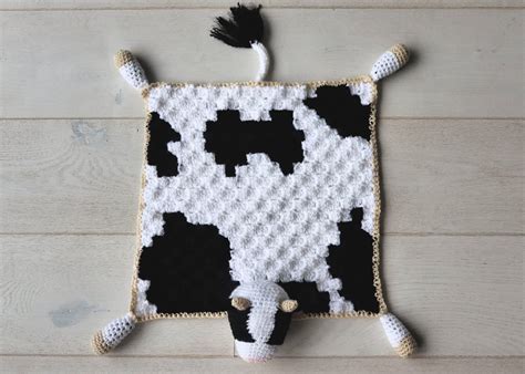 bessie   lovey crochet baby blanket pattern  snugglery