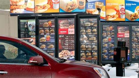 Which Fast Food Chain Has The Fastest Drive Thru