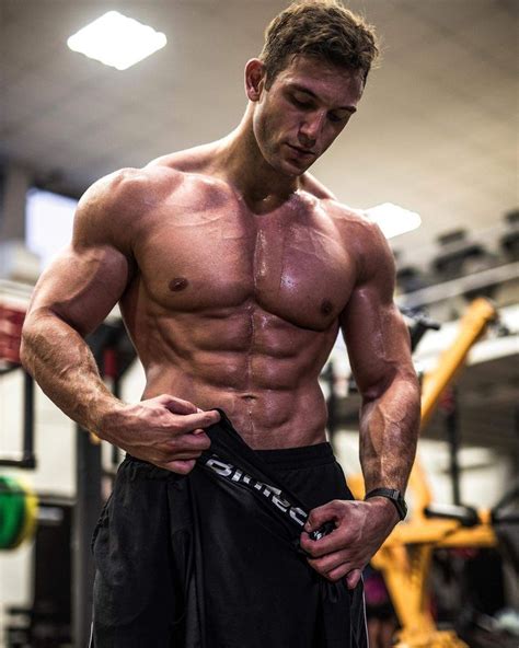 Pin By Jiří Vymětal On Fitness Guys And Muscle Men