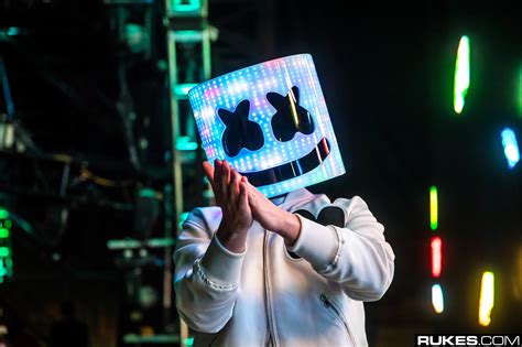 Marshmello S New Music Video For Love U Is Pretty Trippy [watch