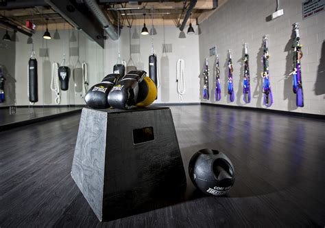 sky fitness chicago classes cardio boxing hiit sky fitness center