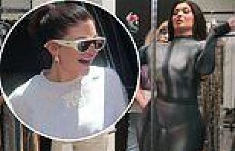 Thursday 24 November 2022 06 59 Am Kylie Jenner Boasts About How She