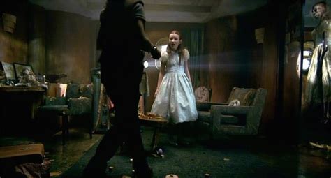 Picture Of Emily Browning In Ghost Ship Sg 130173