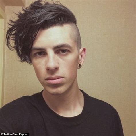 Sam Pepper Forced Fan To Give Him Oral Sex Before A Show